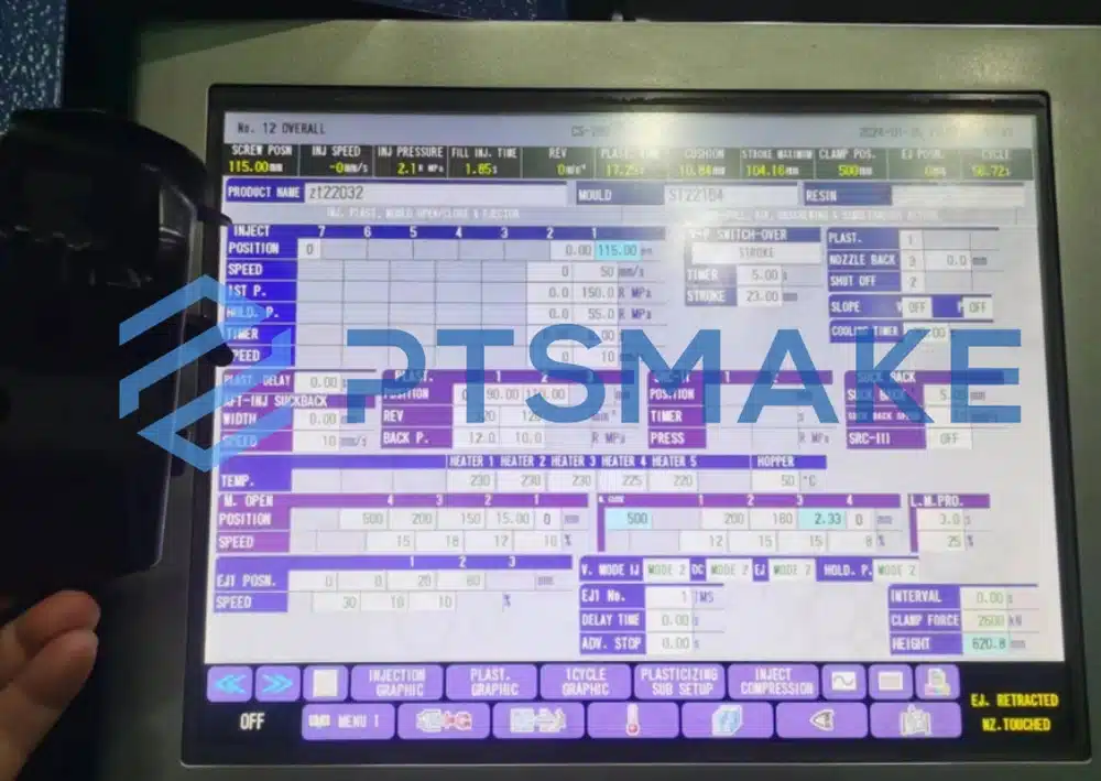 2K Injection molding machine control panel display