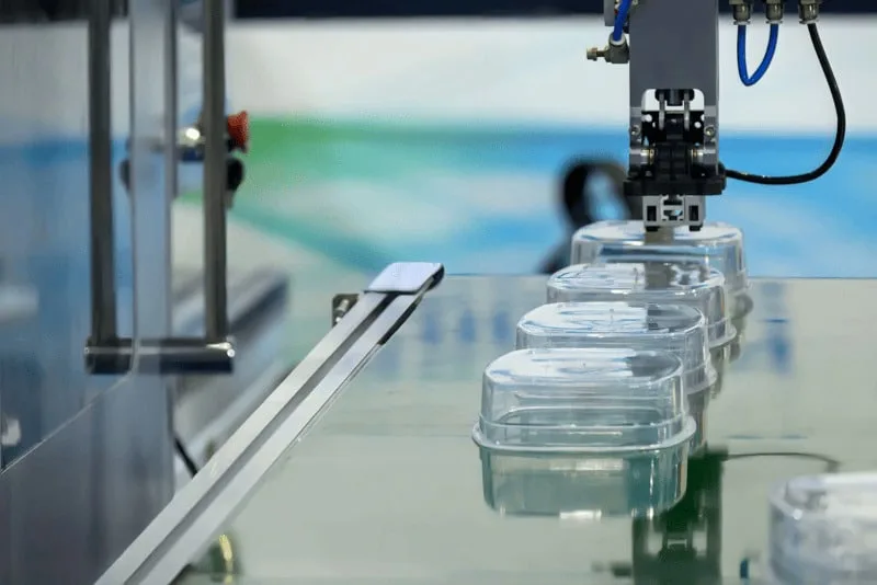 Composants en plastique fabriqués avec précision grâce au moulage par injection